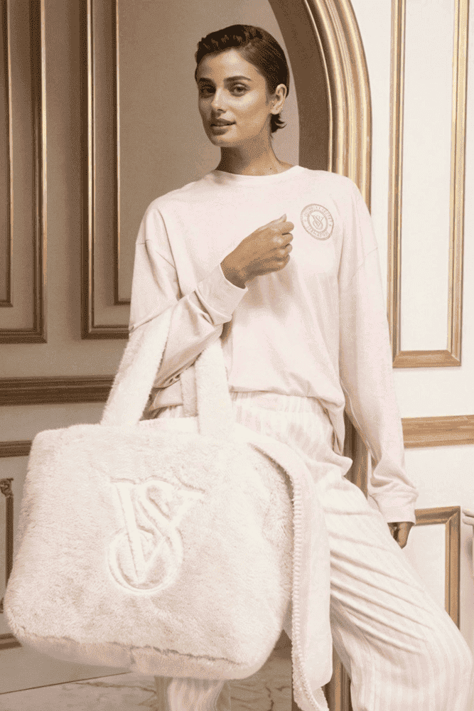 СУМКА ПЛЮШЕВА VS Victoria`s Secret